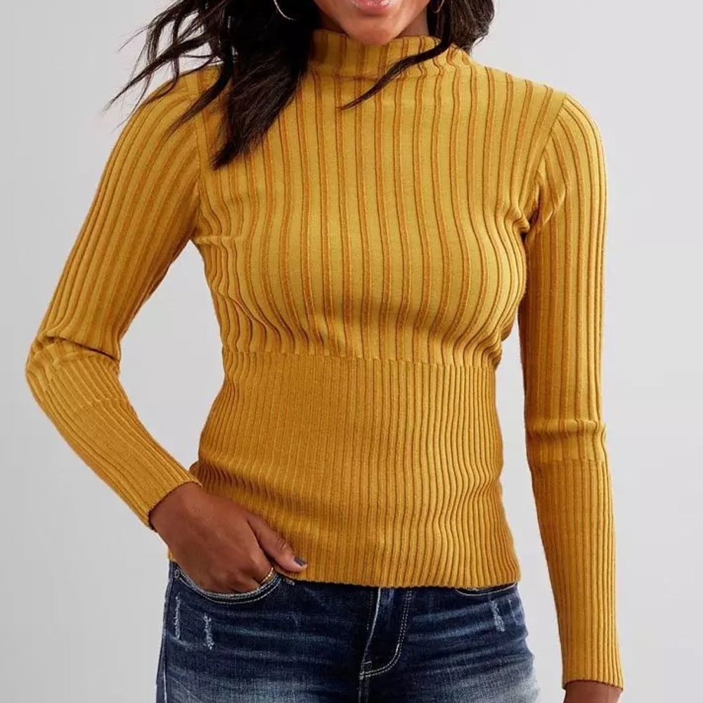 Red by BKE Two Tone Ribbed Sweater M